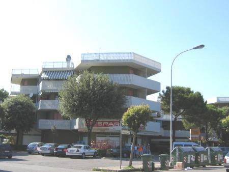 Condominio Moschettieri Monolocale Bibione Ngoại thất bức ảnh
